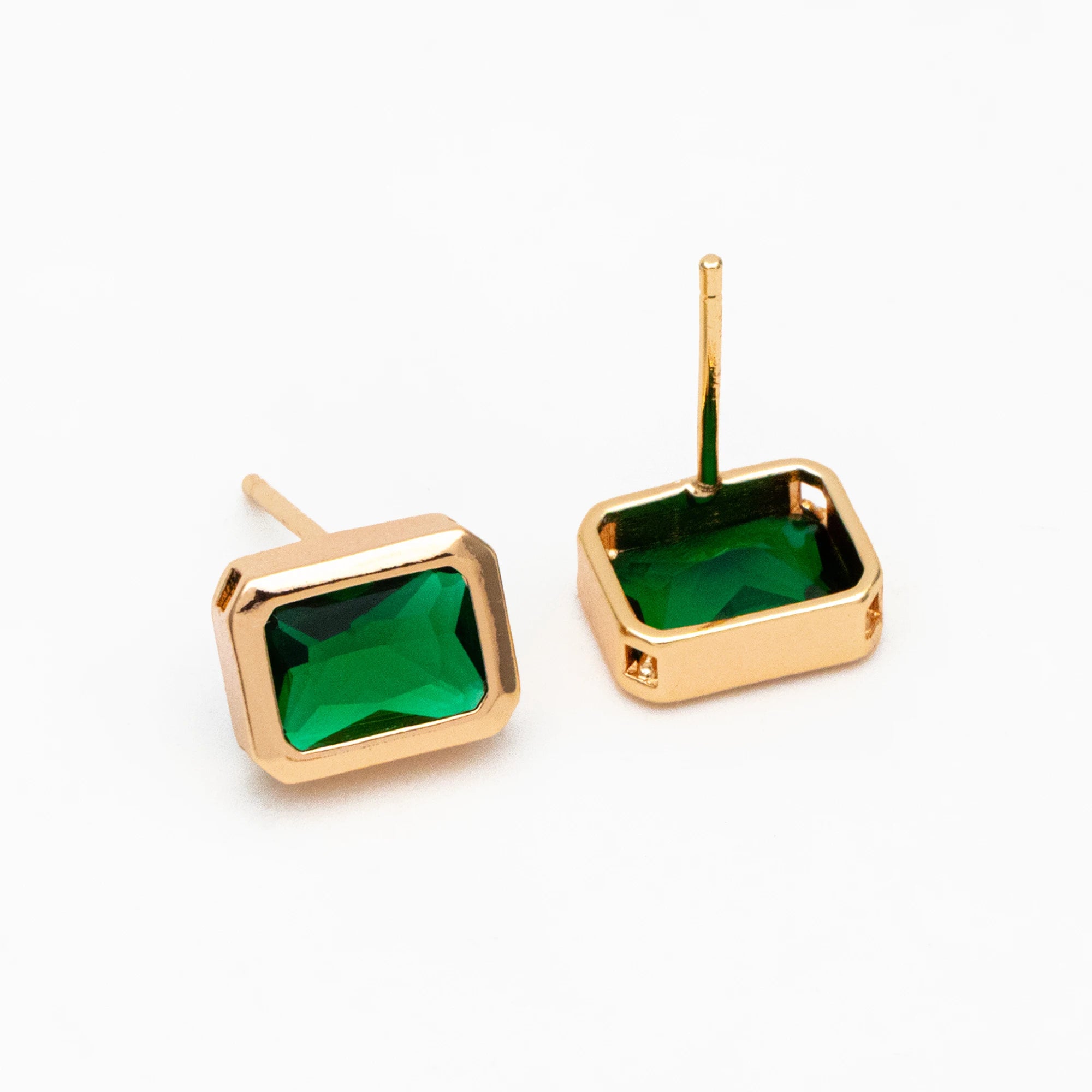 Emerald Baguette Stud